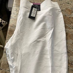 Sold 💣 biker short joggers size 22